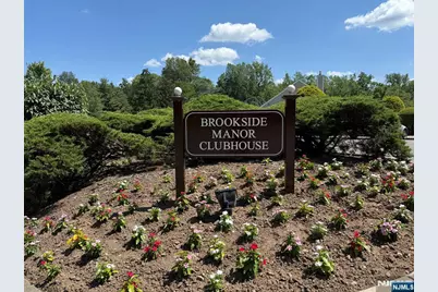 12 Sandburg Court, Mahwah, NJ 07430 - Photo 27