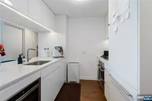 99 Hudson Street 2607, Jersey City, NJ 07302 - Photo 11