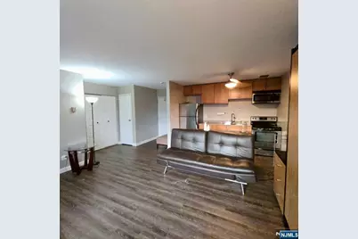 199 Bergen Turnpike 3D #3D, Ridgefield Park, NJ 07660 - Photo 5