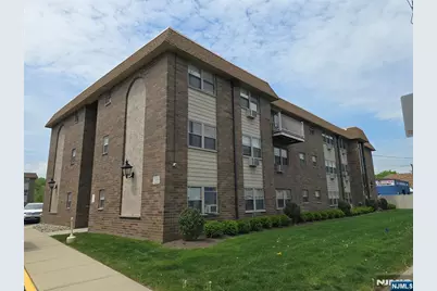 199 Bergen Turnpike 3D #3D, Ridgefield Park, NJ 07660 - Photo 3