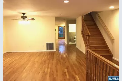 441 Hillcrest Place, Palisades Park, NJ 07650 - Photo 3