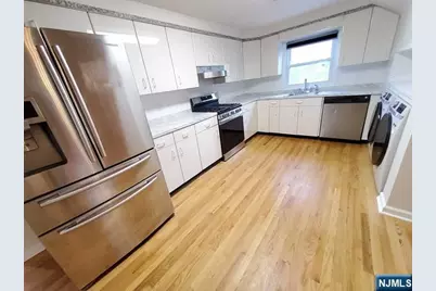 1268 Anderson Avenue 2Fl #2Fl, Fort Lee, NJ 07024 - Photo 5