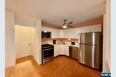 10 Larkin Circle 2110 #2110, West Orange Township, NJ 07052 - Photo 9