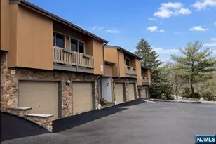 10 Larkin Circle 2110, West Orange Township, NJ 07052 - Photo 1