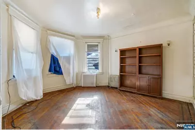 199 Hollywood Avenue, East Orange, NJ 07018 - Photo 9