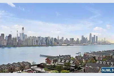 40 Lydia Drive, Guttenberg, NJ 07093 - Photo 45