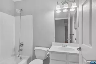 40 Lydia Dr, Guttenberg, NJ 07093 - Photo 25