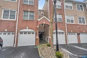 40 Lydia Dr, Guttenberg, NJ 07093 - Photo 29