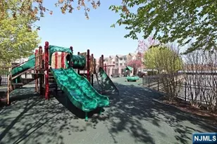 40 Lydia Dr, Guttenberg, NJ 07093 - Photo 37