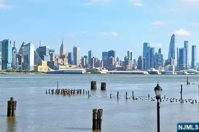 40 Lydia Drive, Guttenberg, NJ 07093 - Photo 43