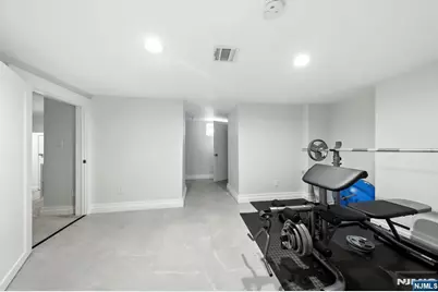 108 Lafayette Ave, Passaic, NJ 07055 - Photo 17