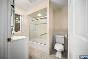 816 Morton St, East Rutherford, NJ 07073 - Photo 13