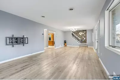 816 Morton Street, East Rutherford, NJ 07073 - Photo 5