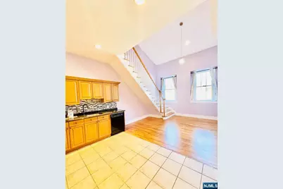 1 John Street 13 #13, Haledon, NJ 07508 - Photo 3