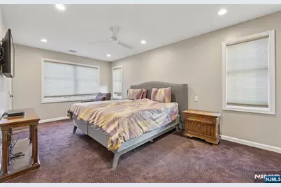 48 John Place, Bergenfield, NJ 07621 - Photo 21