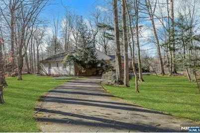 32 Litchfield Way, Alpine, NJ 07620 - Photo 27