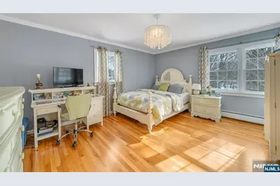 89 Barrett Lane, Wyckoff Township, NJ 07481 - Photo 19