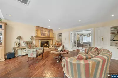 89 Barrett Lane, Wyckoff Township, NJ 07481 - Photo 11