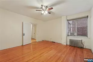 100 Palisade Ave D12, Englewood, NJ 07631 - Photo 17