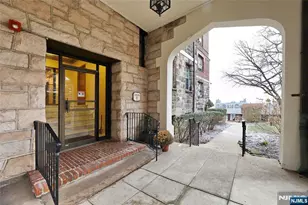 100 Palisade Ave D12, Englewood, NJ 07631 - Photo 9