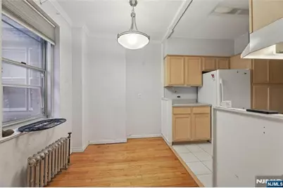 100 Palisade Avenue D12 #D12, Englewood, NJ 07631 - Photo 33