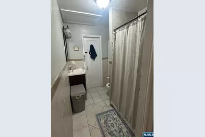 301 Farrant Terrace, Teaneck Township, NJ 07666 - Photo 19