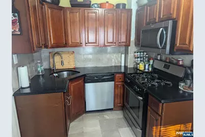 301 Farrant Terrace, Teaneck Township, NJ 07666 - Photo 9