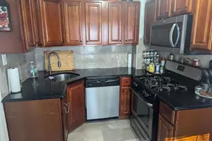 301 Farrant Terrace, Teaneck Township, NJ 07666 - Photo 9