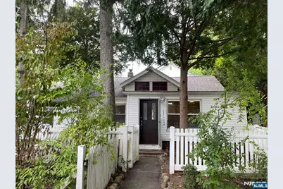 301 Farrant Terrace, Teaneck Township, NJ 07666 - Photo 1