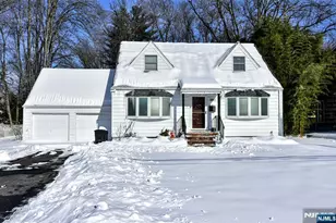 260 W Allendale Ave, Allendale, NJ 07401 - Photo 1