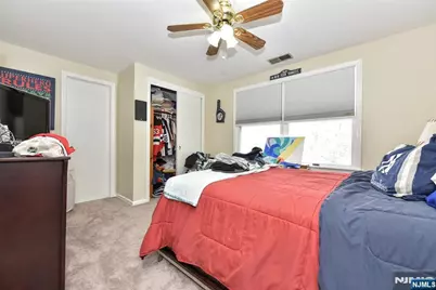 260 W Allendale Avenue, Allendale, NJ 07401 - Photo 17