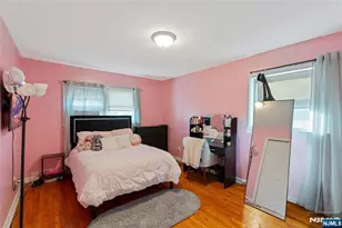 36 Vivyen St, Bergenfield, NJ 07621 - Photo 19