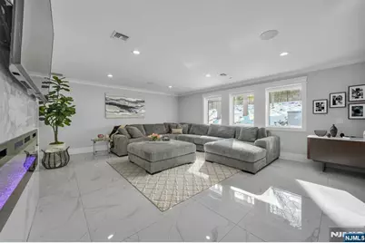 315 Freemans Lane, Franklin Lakes, NJ 07417 - Photo 17