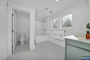 315 Freemans Ln, Franklin Lakes, NJ 07417 - Photo 21