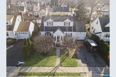 39-02 Taylor Road, Fair Lawn, NJ 07410 - Photo 3