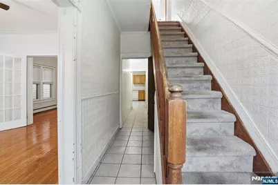 209 Hamilton Street, Harrison, NJ 07029 - Photo 5