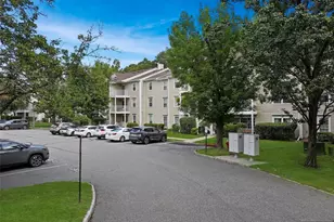 366 Cottonwood Way, Mahwah, NJ 07430 - Photo 7