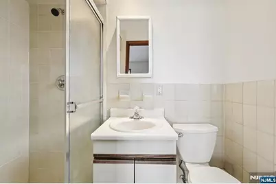 407 Jane Street, Fort Lee, NJ 07024 - Photo 35