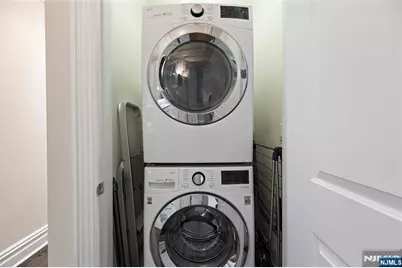 1602 Center Avenue B #B, Fort Lee, NJ 07024 - Photo 25