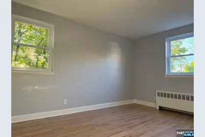 330 Northwood Way 10 #10, Palisades Park, NJ 07650 - Photo 11