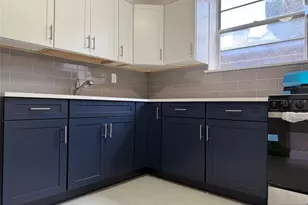 330 Northwood Way 10, Palisades Park, NJ 07650 - Photo 3