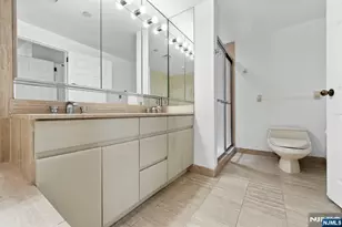 900 Palisade Ave 8B, Fort Lee, NJ 07024 - Photo 15