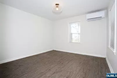 31 Rea Avenue Cottage #Cottage, Midland Park, NJ 07432 - Photo 11