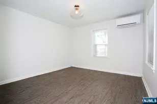 31 Rea Ave Cottage, Midland Park, NJ 07432 - Photo 11