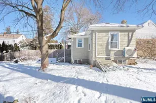 31 Rea Ave Cottage, Midland Park, NJ 07432 - Photo 13