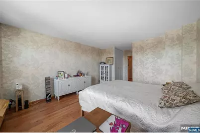 2200 N Central Road 6H #6H, Fort Lee, NJ 07024 - Photo 17