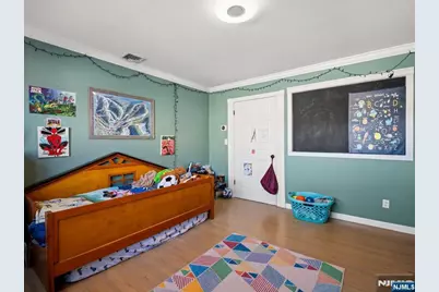 132 Clinton Place, East Rutherford, NJ 07073 - Photo 27