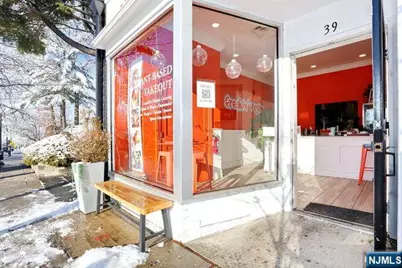 39 Godwin Avenue 39 #39, Ridgewood, NJ 07450 - Photo 5