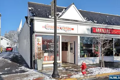 39 Godwin Avenue 39 #39, Ridgewood, NJ 07450 - Photo 3