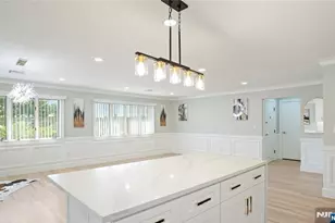 243 Hayward Pl, Wallington, NJ 07057 - Photo 3